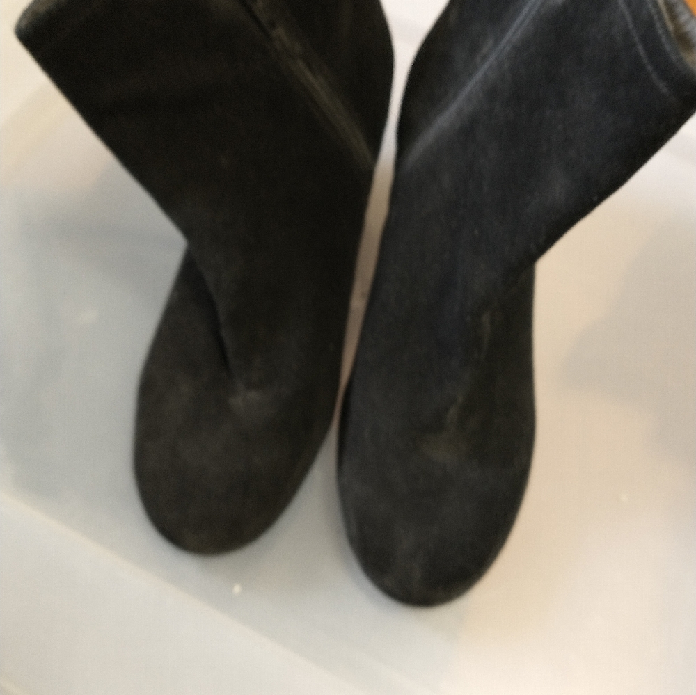Black suede ladies boots